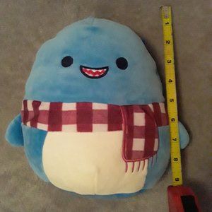 Rey the Shark 7.5inch squishmallow